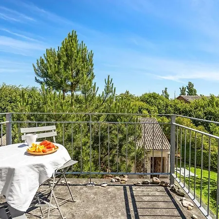 Holiday home Awesome In With Wifi