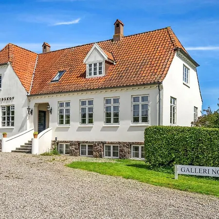 Holiday home Awesome In With Wifi